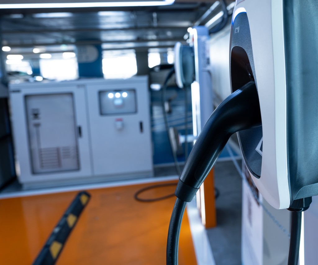 Fleet & Logistics Vehicle Charging station