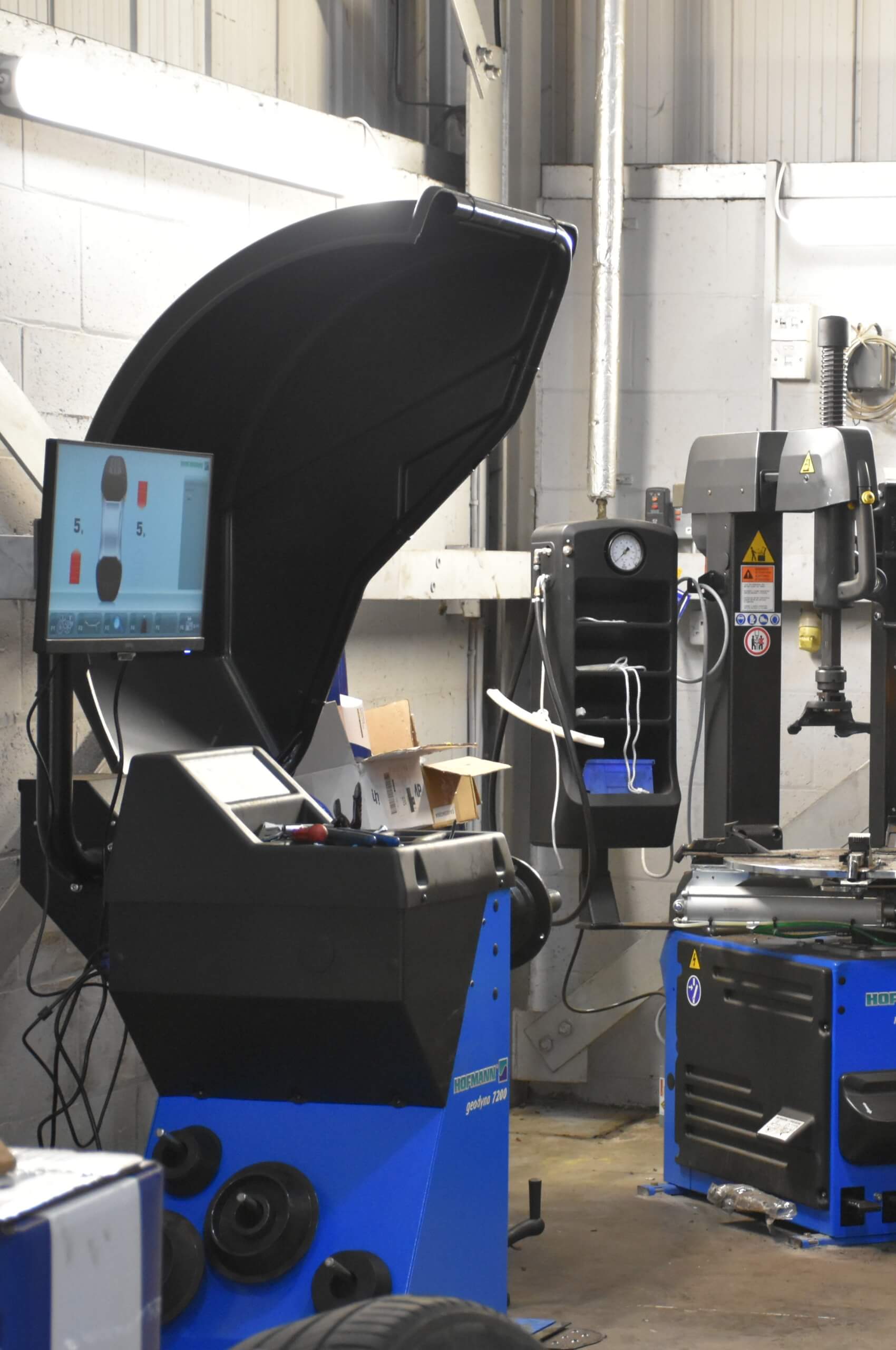 LED lighting upgrade in an industrial workshop, improved light levels and efficiency