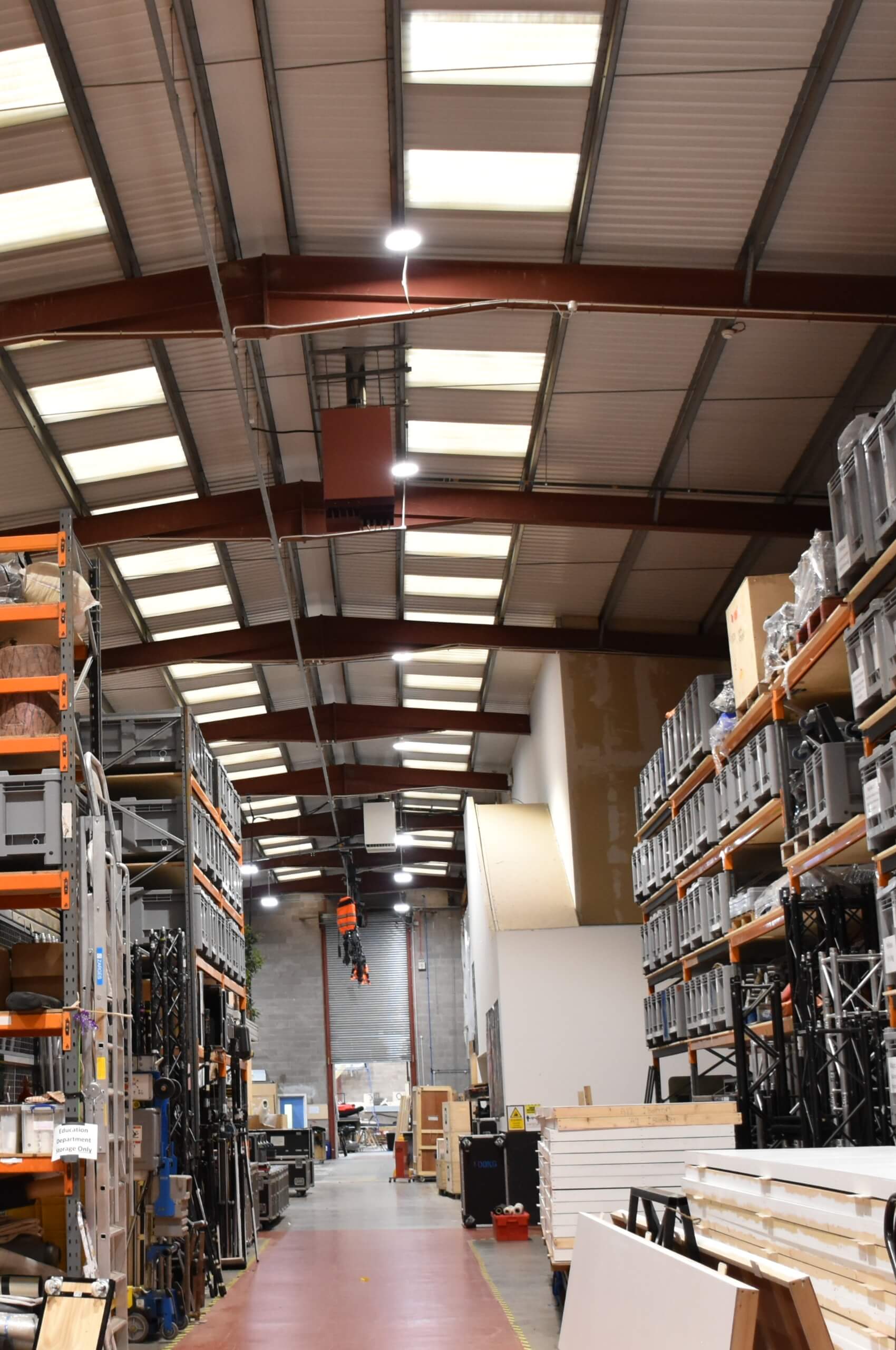 Warehouse aisle LED lighting, ideal for occupancy sensors and zoning